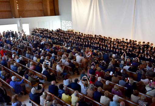 Homenaje a los abuelos en el Colegio CEU San Pablo Sevilla