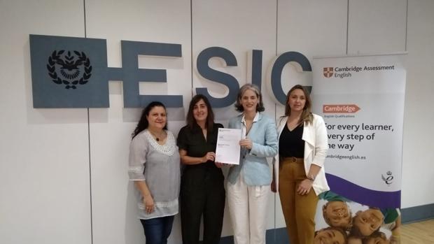 ESIC recibe de Cambridge el certificado de Centro Examinador Oficial