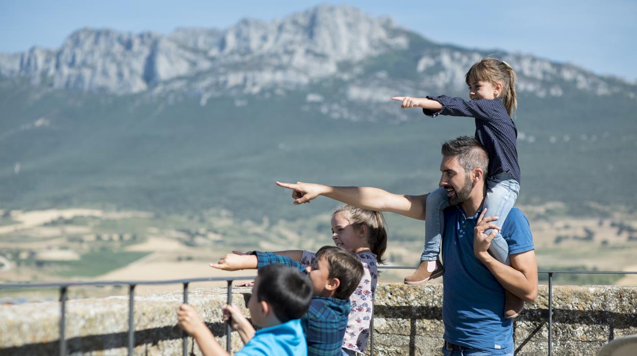 La ruta del vino de Rioja Alavesa, un plan ideal también para hacer en familia