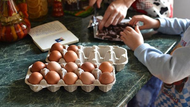 Compartir más tiempo en familia, entre los hábitos que pueden cambiar por la actual situación