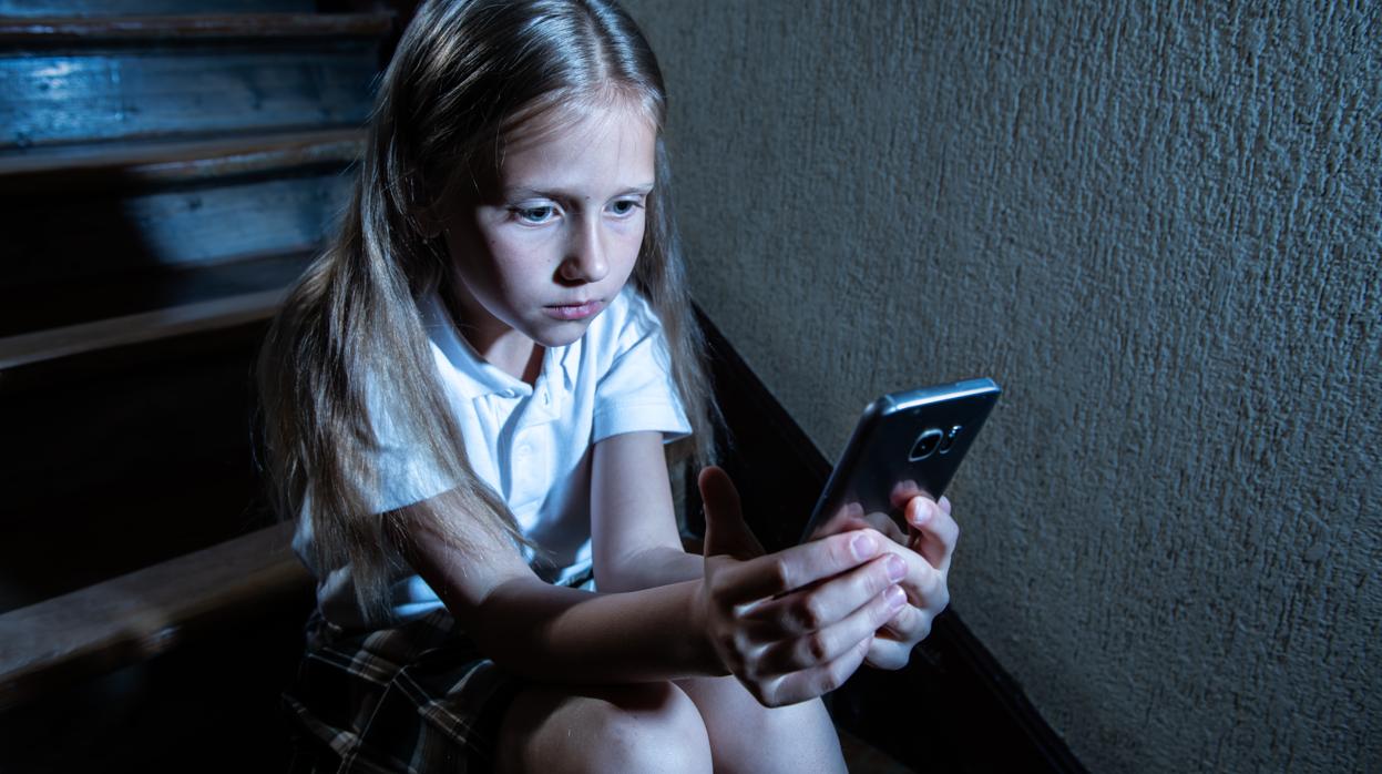 El 59% de las menores españolas han sido acosadas en las redes sociales