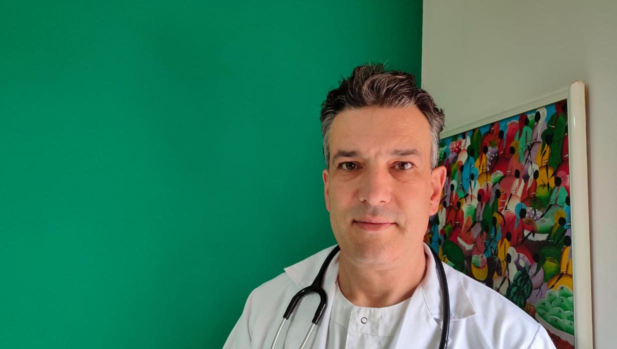 Abuelos y Navidad: «Hay que intentar encontrar el equilibrio entre protegerlos de la infección y arroparlos en familia»