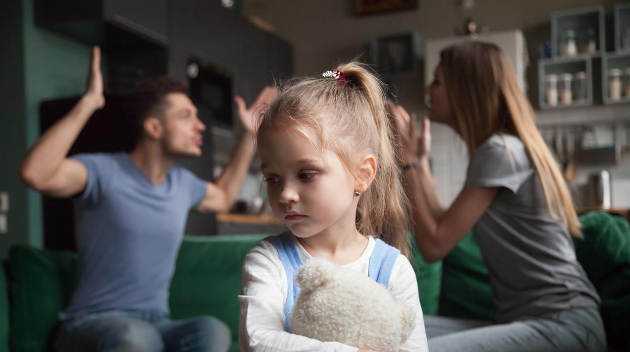 El conflicto entre padres divorciados puede provocar problemas de salud  mental en los niños