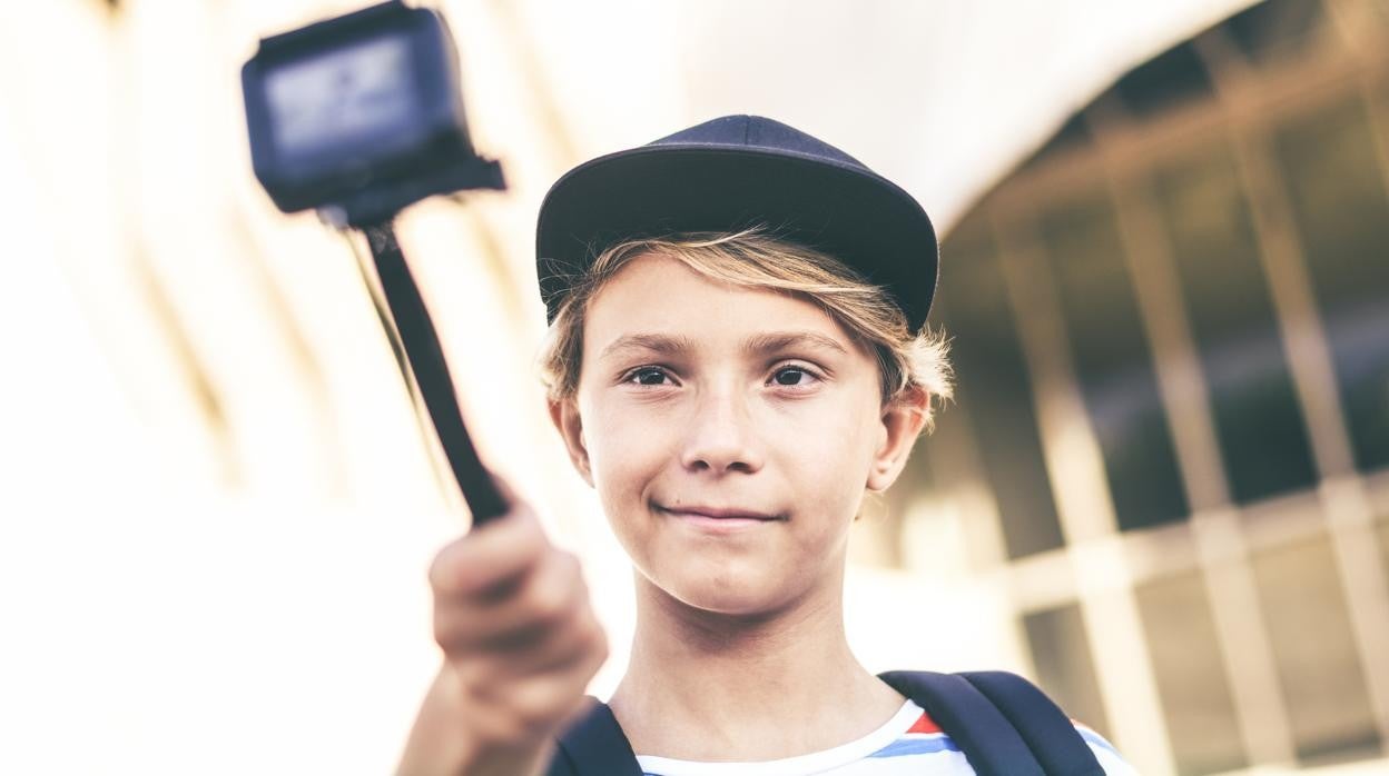 «Los niños deben ver Instagram como un complemento, no como un objetivo, para evitar su frustración»