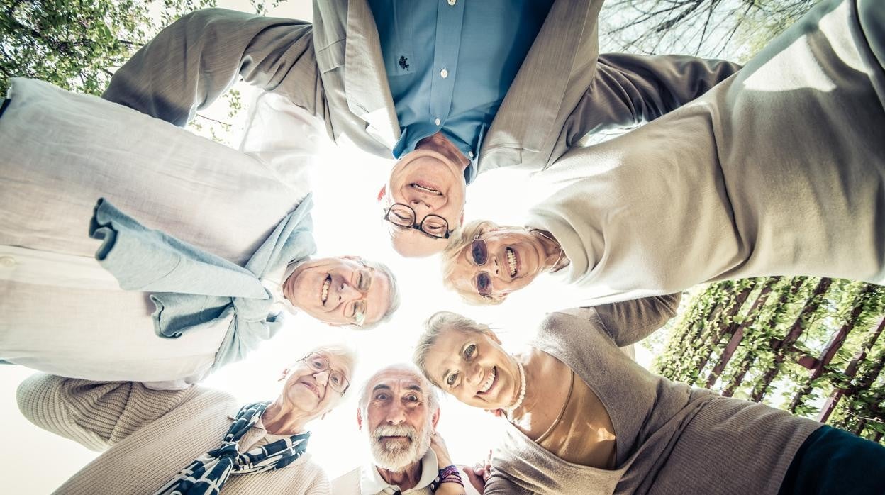 Los mayores que ayudan a sus familias, candidatos al Premio Princesa de Asturias de la Concordia