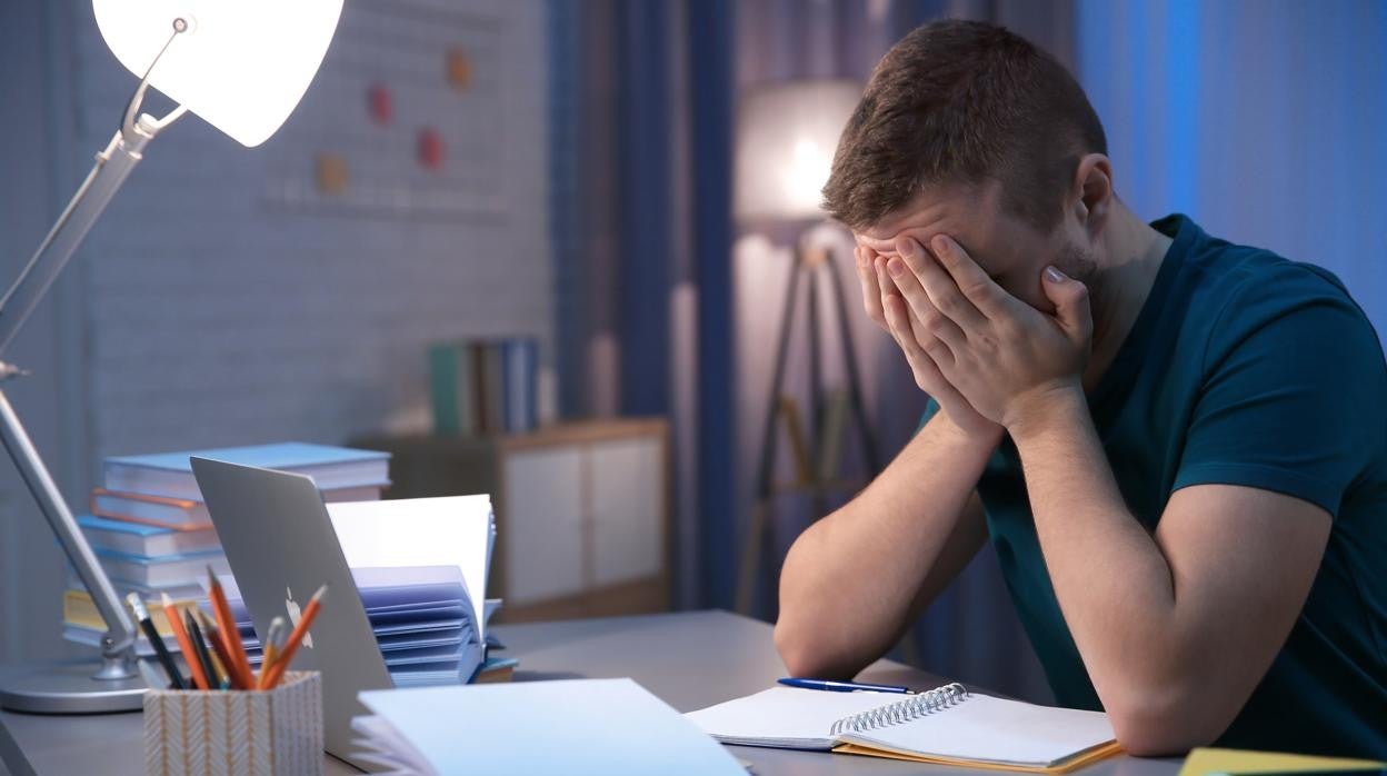 Hay alumnos que prefieren estudiar de noche, pero recortan sus horas de sueño y limitan su aprendizaje