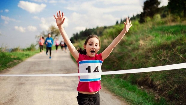 Los niños que hacen deporte tienen menos angustia emocional de adolescentes