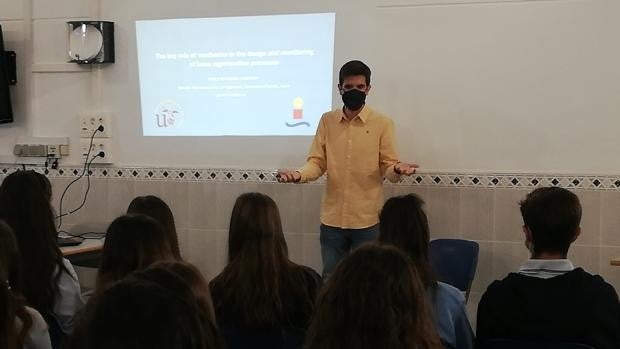 El Colegio Sagrada Familia de Urgel inicia el ciclo de conferencias de Orientación Vocacional para los alumnos de Bachillerato