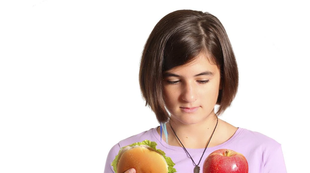 Adolescentes y alimentación. ¿Cómo ayudarles a llevar una dieta sana? 