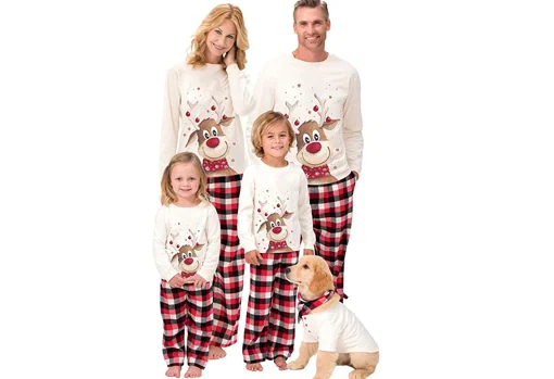 dieta estaño Caligrafía Los mejores pijamas de Navidad para toda la familia