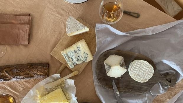 ¿Queso y brandy? Maridajes extremos y catas para descubrir su complejo universo