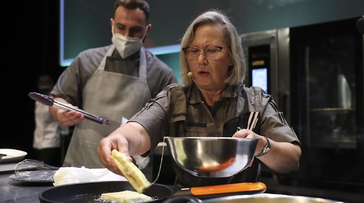 La cocinera portuguesa Justa Nobre en su ponencia en Féminas 2021