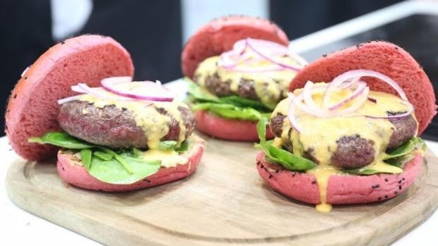 La hamburguesa de solomillo Wellington de La Bistroteca de Madrid se lleva el premio a la mejor de España