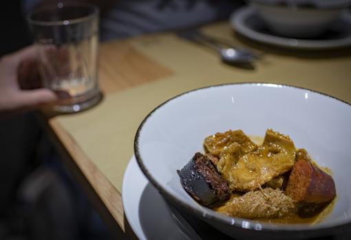 Callos de La Lorenza, taberna de Lavapiés