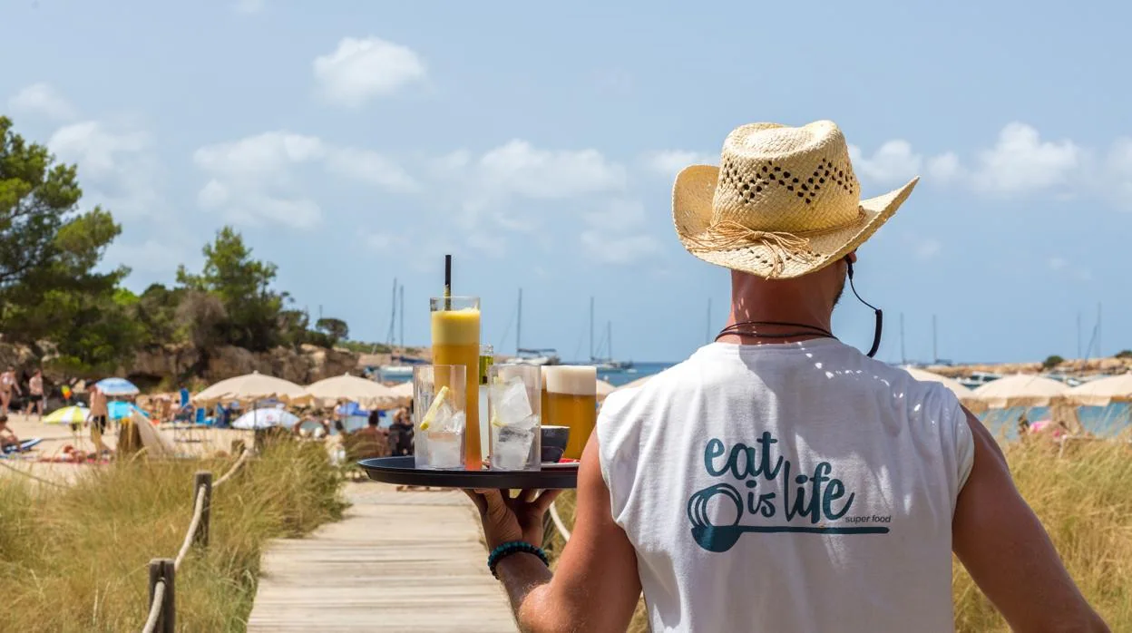Chiringuito 'Eat is Life' en Ibiza