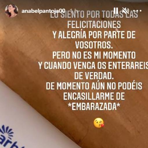 Anabel Pantoja desafía a &#039;Sálvame&#039; y niega estar embarazada tras su predictor en directo