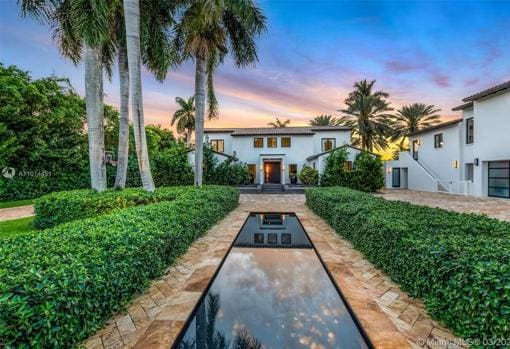 Así es la mansión de Miami donde Jennifer López y Ben Affleck reviven su amor