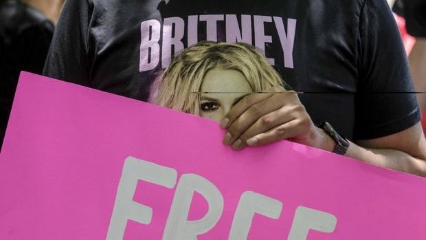 Britney Spears desesperada pide que le devuelvan su libertad