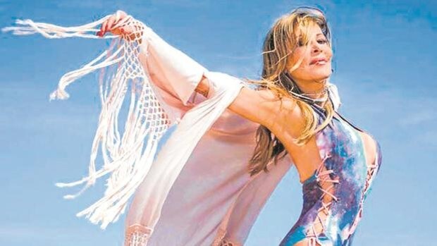 Ana Obregón, más de tres décadas marcando la llegada del calor