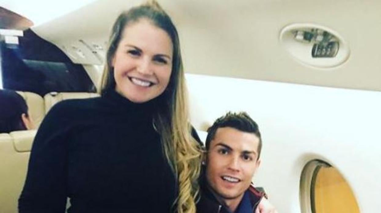 Cristiano Ronaldo junto a su hermana Katia Aveiro