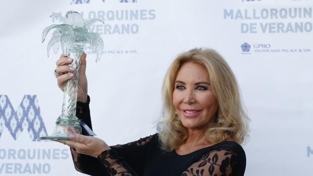 Norma Duval: «Tenemos una Reina muy guapa y una futura Reina y una Infanta impresionantes»