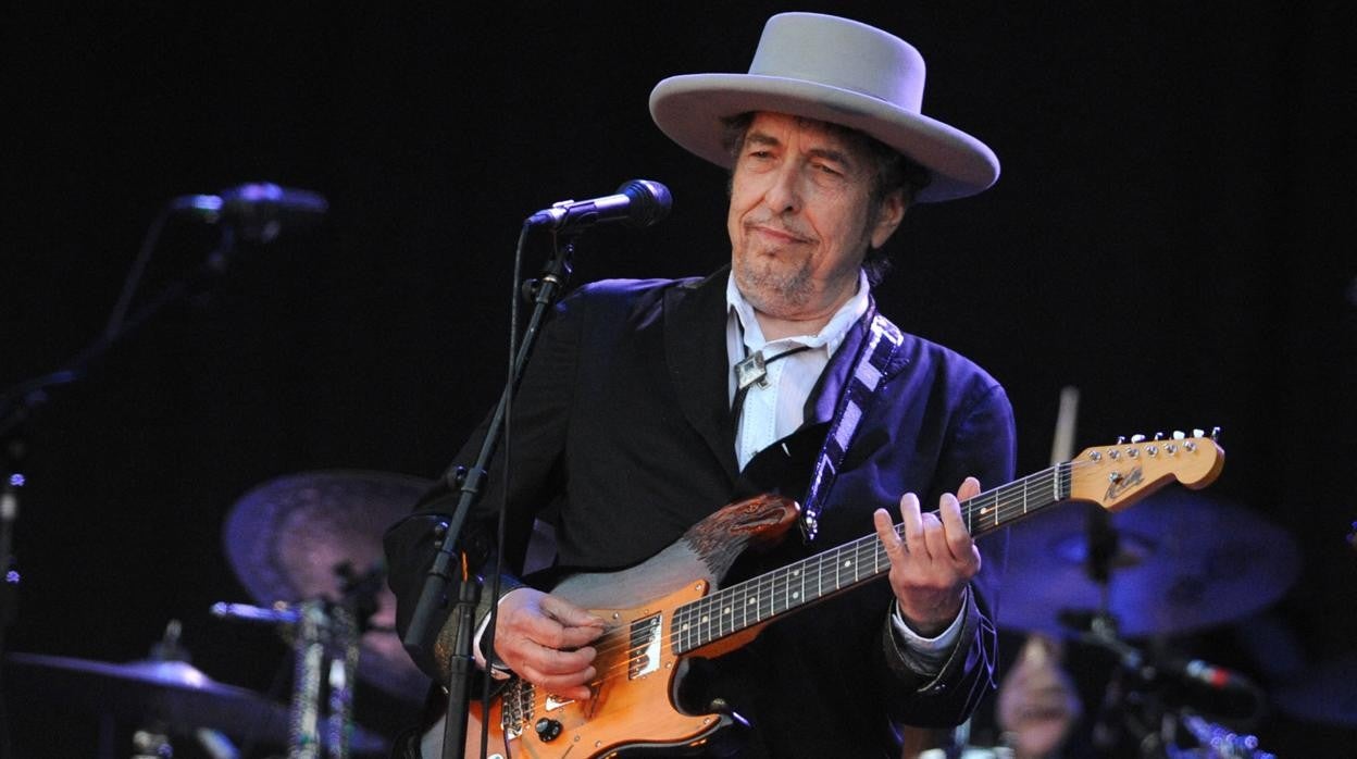 Demandan a Bob Dylan por un presunto abuso sexual a una niña de 12 años en 1965