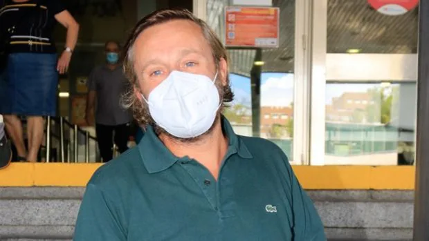 Juan Peña abandona el hospital tras dos semanas ingresado por coronavirus