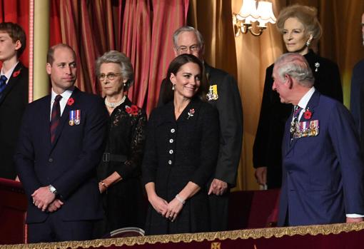 Preocupación ante la ausencia de la Reina Isabel II en el homenaje a los caídos