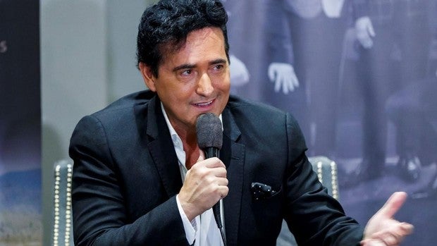 La hermana de Carlos Marín, de IlDivo, habla para ABC: «Será enterrado con su traje favorito de Armani»