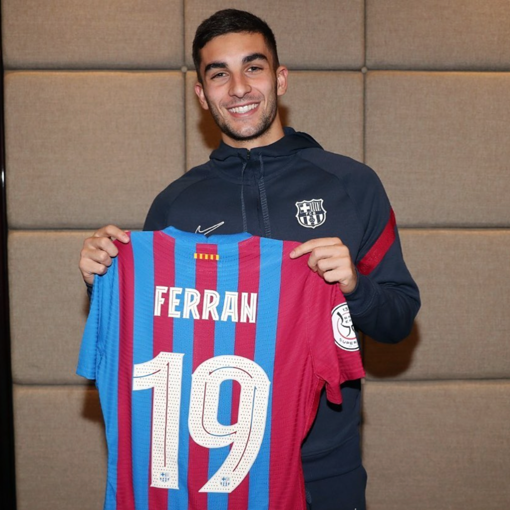 Ferran Torres ficha por el FC Barcelona