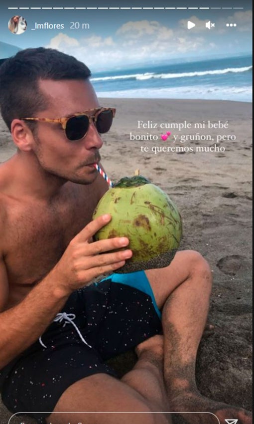 Primera story felicitando a su novio