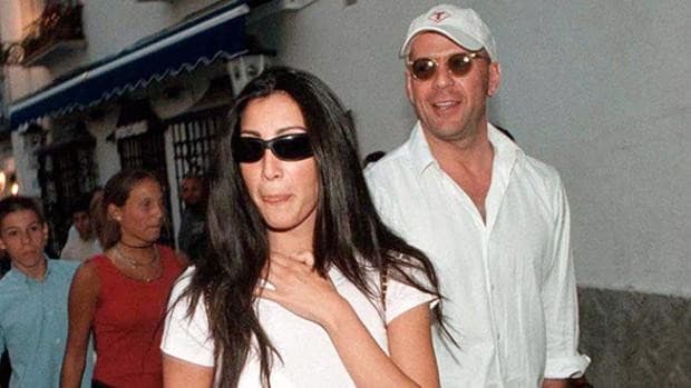 El día que Bruce Willis salió con una española y comió tortilla de patatas y jugó al golf en Marbella