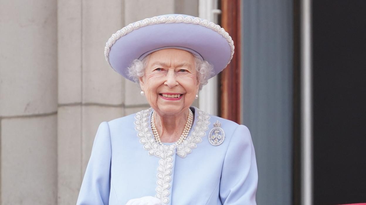 Nuevo retrato de la Rein Isabel II con motivo de su Jubileo de Platino