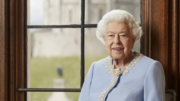 La Reina Isabel envía un mensaje al pueblo en el primer día de las celebraciones de su Jubileo de Platino