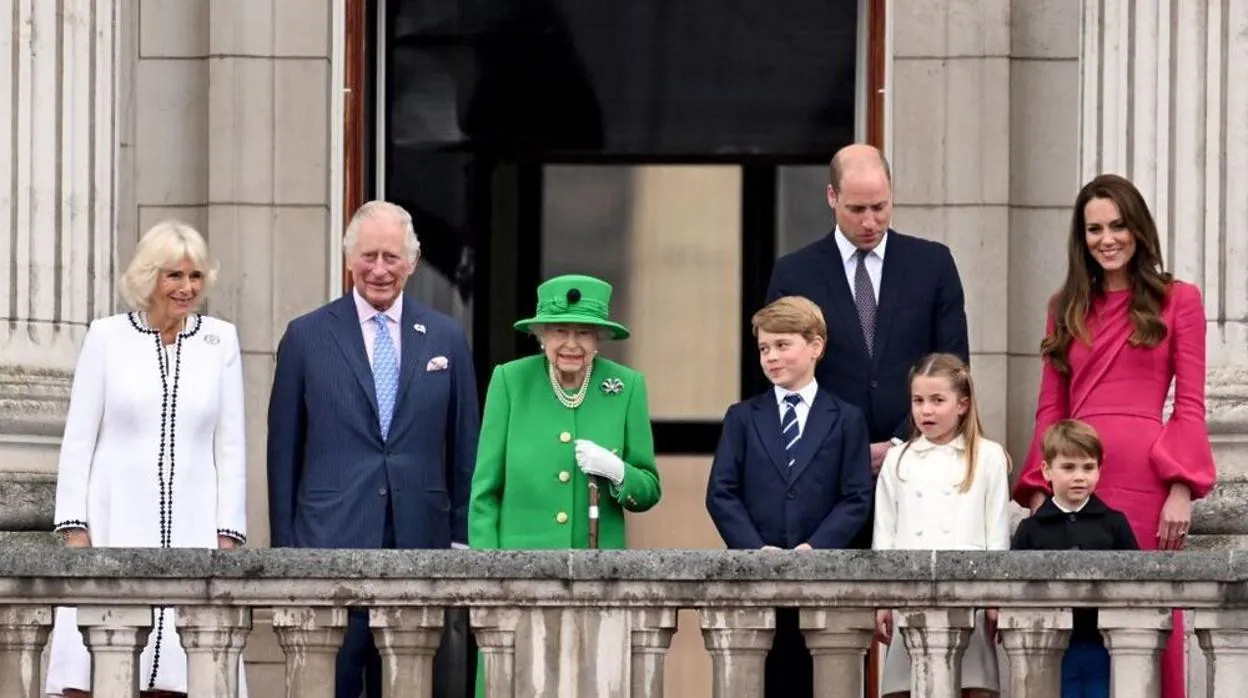 La reina Isabel II en el Palacio