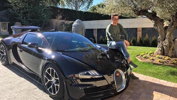 El Bugatti de Cristiano Ronaldo se estrella en Mallorca