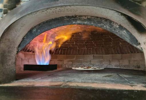 El horno de piedra de Los Napolitanos