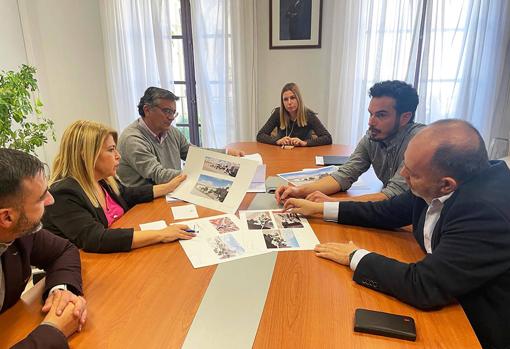 La reunión se celebró en el Ayuntamiento de Jerez