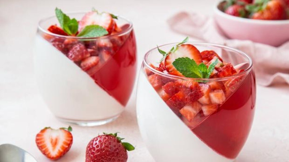 Receta de Yogurt Natural con Fresas apta para Diabeticos