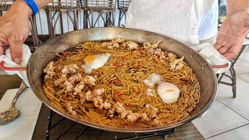 Sitios para comer en primera línea de playa en la provincia de Cádiz