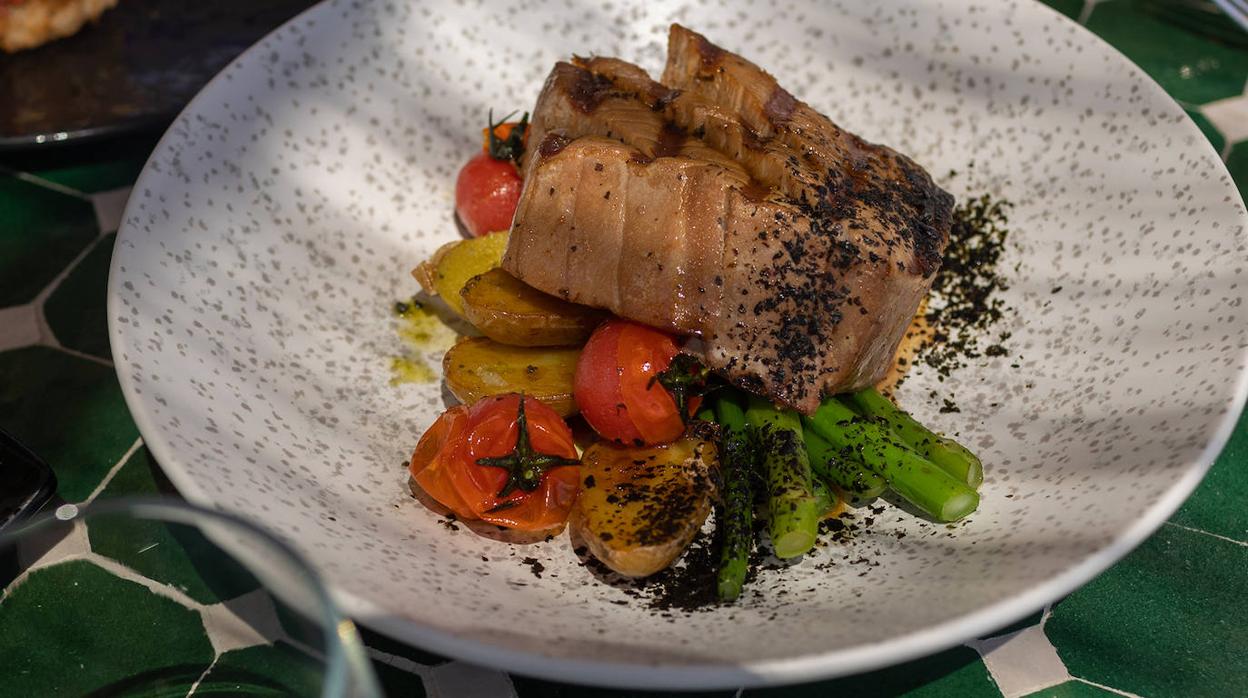 Uno de los platos de atún en Trocadero Tarifa