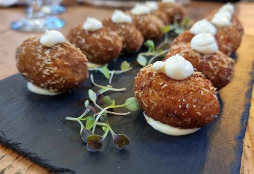 Croquetas, de rabo de toro y de jamón