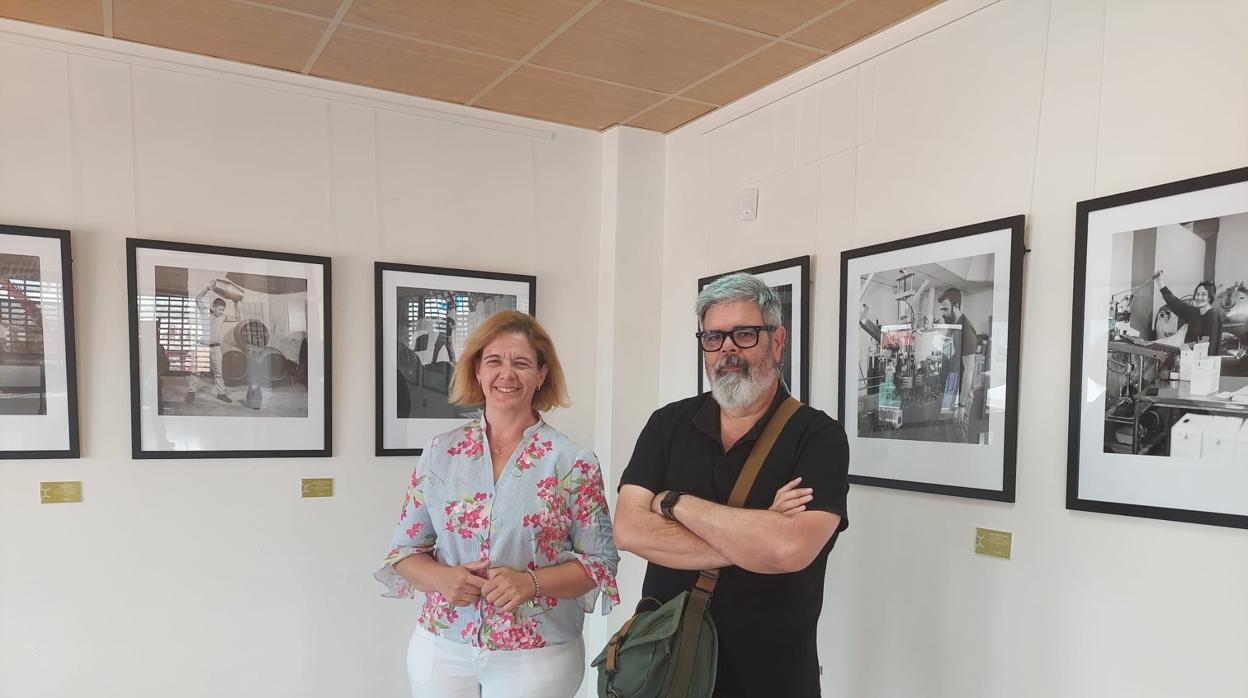 Exposición ‘Rostros del Vino de Chiclana’: Una celebración de la tradición vitivinícola