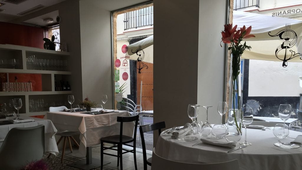 sopranis-interior-2. 