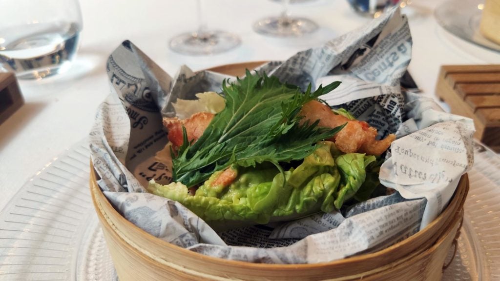 elespejosamcigala. Sam de cigalas y guacamole.