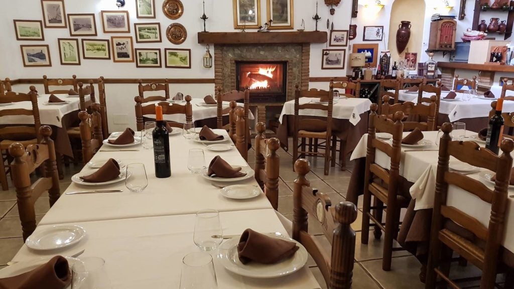 bar restaurante sardina alhaurin. 