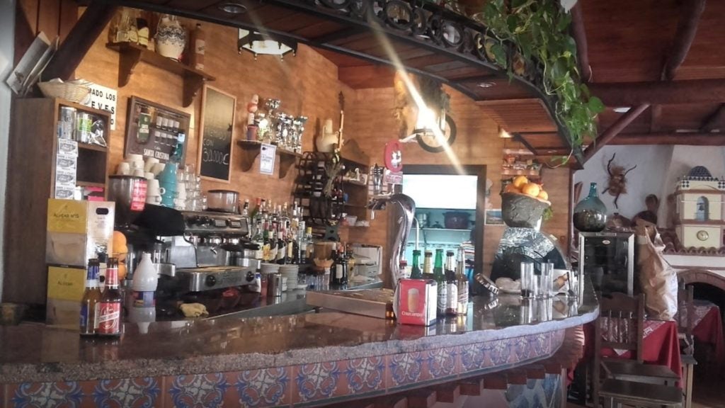 meson la ermita en genalguacil 1. 