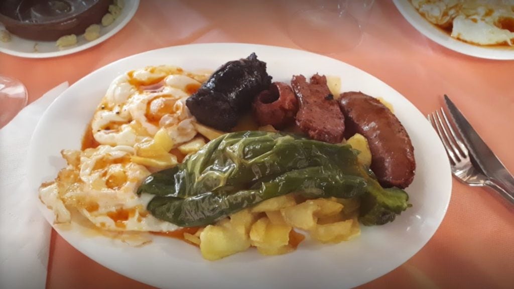 restaurante bar el anafe en parauta 4. 