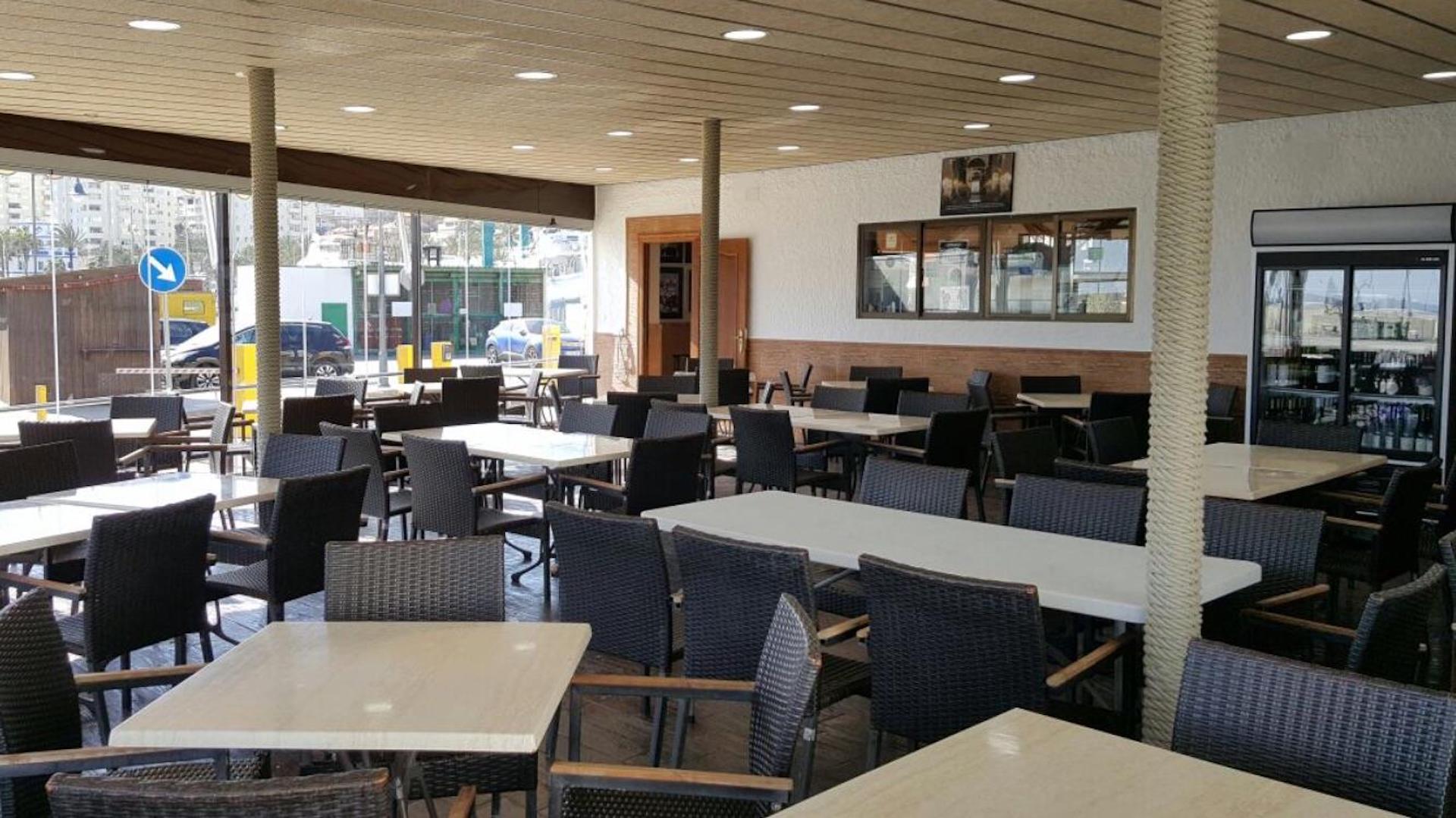 Qué comer en el restaurante La Escollera en Estepona