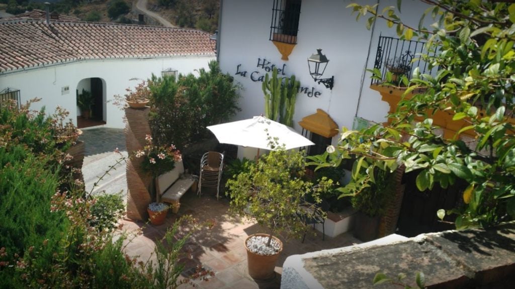 restaurante la casa grande de alpandeire 4. 